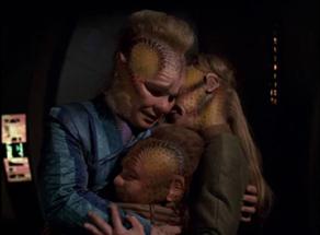 292px-Neelix_Dexa_Brax_family 292px-Neelix_Dexa_Brax_family