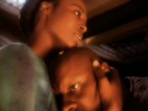 292px-Sarah_and_Benjamin_hug