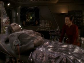 292px-kira_watches_over_ghemor.jpg