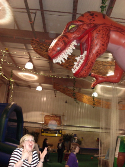 col_anndinos.jpg