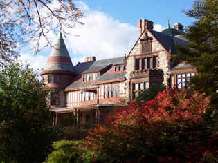 mansionf.jpg