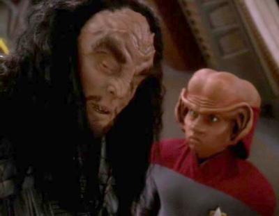 nog_stands_up_to_martok.jpg