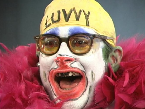 we_live_3_1258393449_crop_550x414 we_live_3_1258393449_crop_550x414